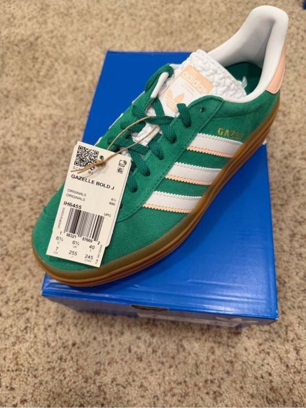 adidas Gazelle Bold J Platform Suede Sneakers IH6455